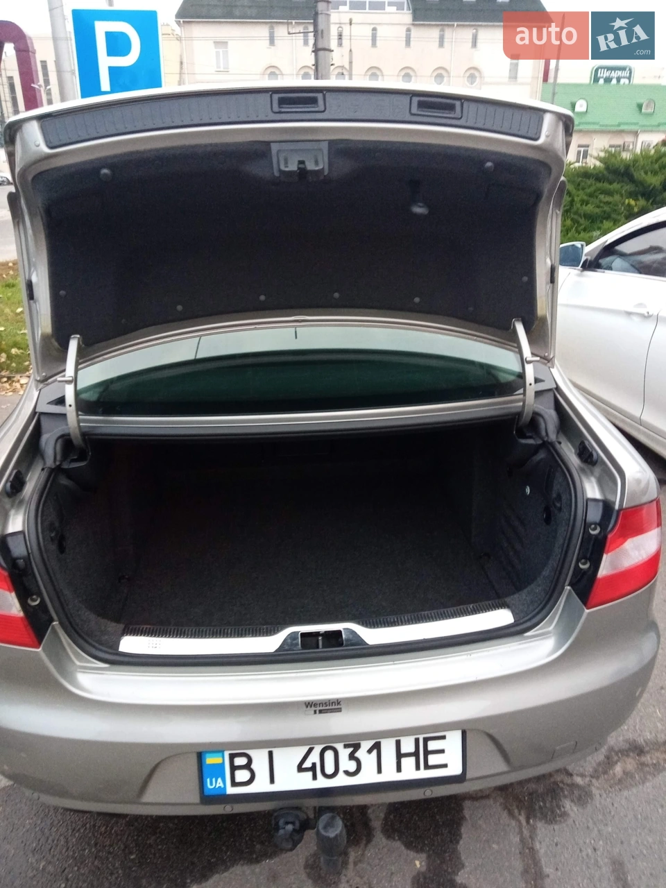 2010 Skoda Superb - мініатюра 36