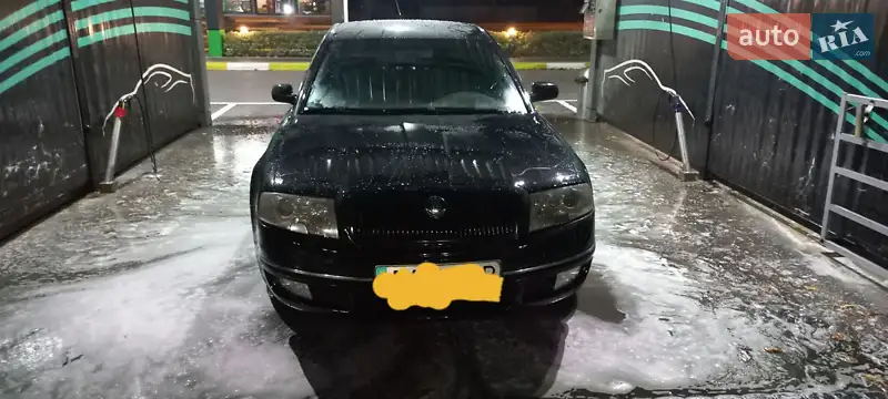 Skoda Superb 2002