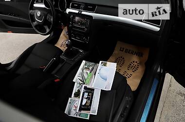 Універсал Skoda Superb 2012 в Дрогобичі