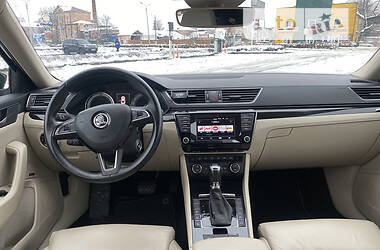 Лифтбек Skoda Superb 2015 в Житомире