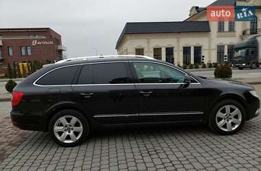 Универсал Skoda Superb 2011 в 