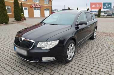 Универсал Skoda Superb 2011 в 