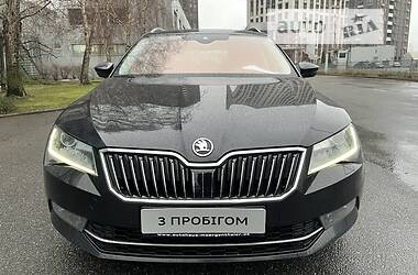 Универсал Skoda Superb 2017 в 
