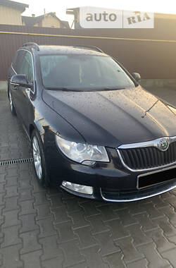Универсал Skoda Superb 2011 в 