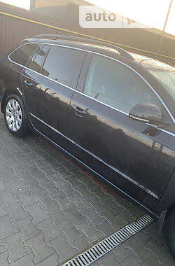 Универсал Skoda Superb 2011 в 