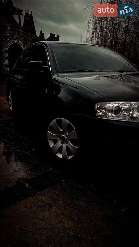 Ліфтбек Skoda Superb 2006 в Києві
