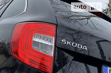 Универсал Skoda Superb 2014 в Дрогобыче