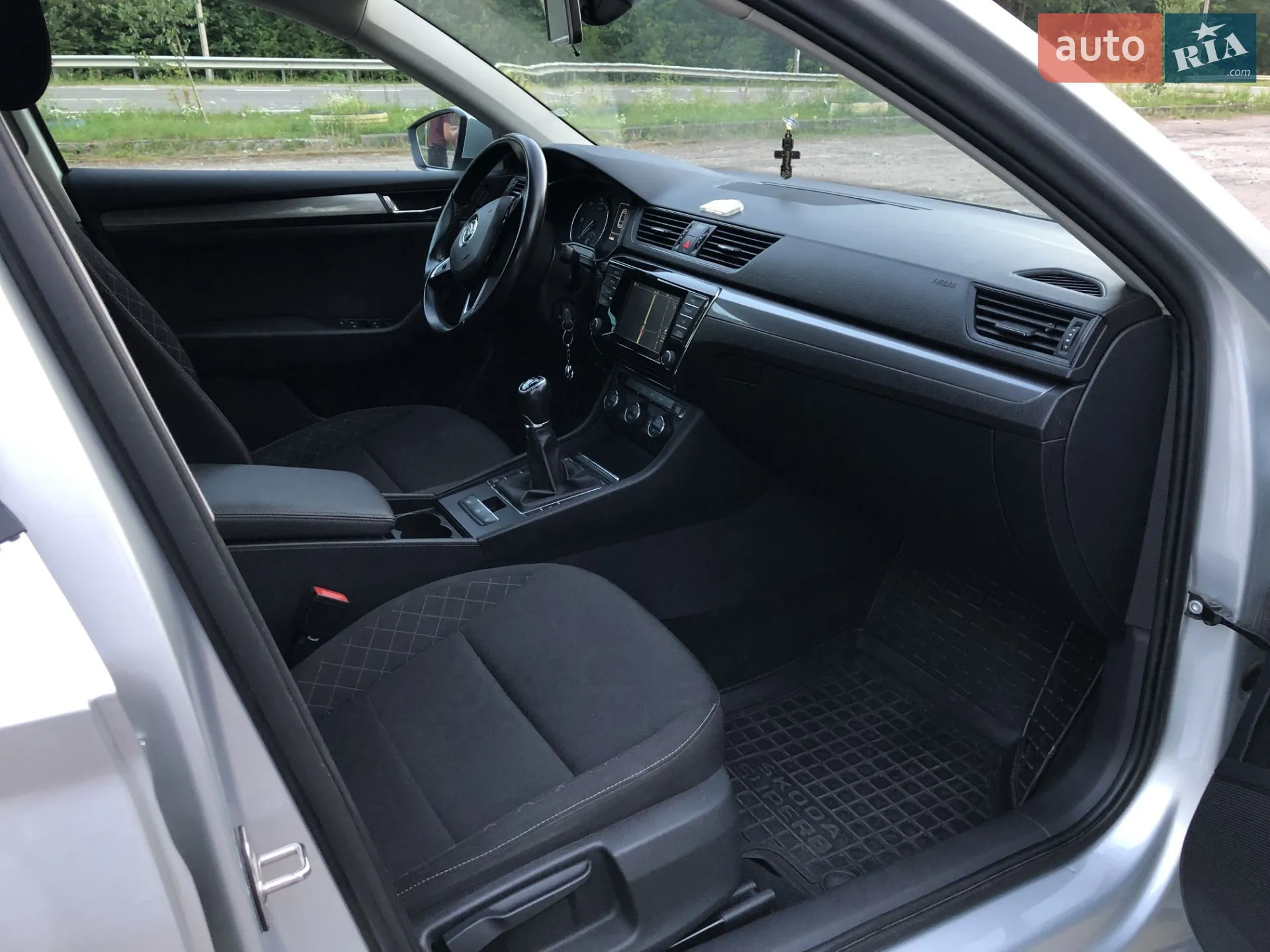 2016 Skoda Superb - мініатюра 8