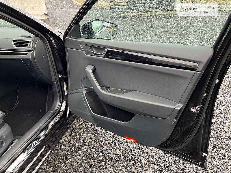 Ліфтбек Skoda Superb 2019 в Луцьку