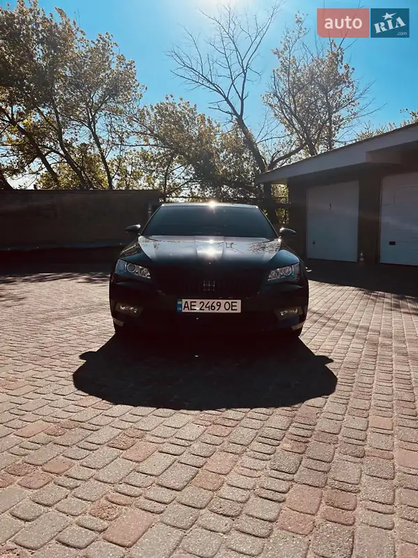 Ліфтбек Skoda Superb 2017 в 