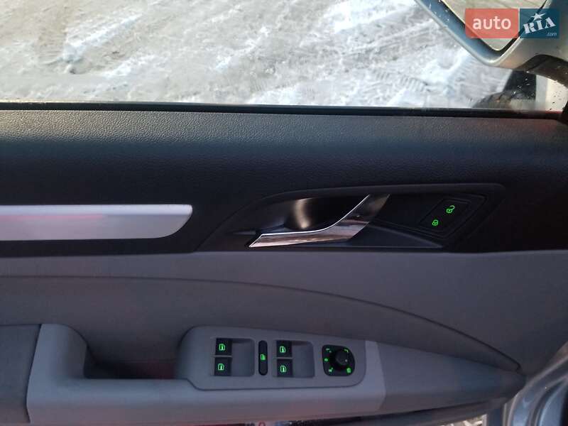 Универсал Skoda Superb 2010 в Тернополе фото 15 Универсал Skoda Superb 2010 в Тернополе
