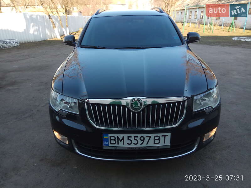 Универсал Skoda Superb 2011 в 