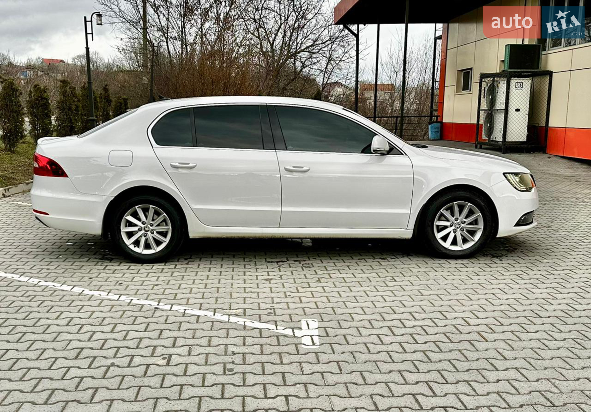2014 Skoda Superb - мініатюра 9