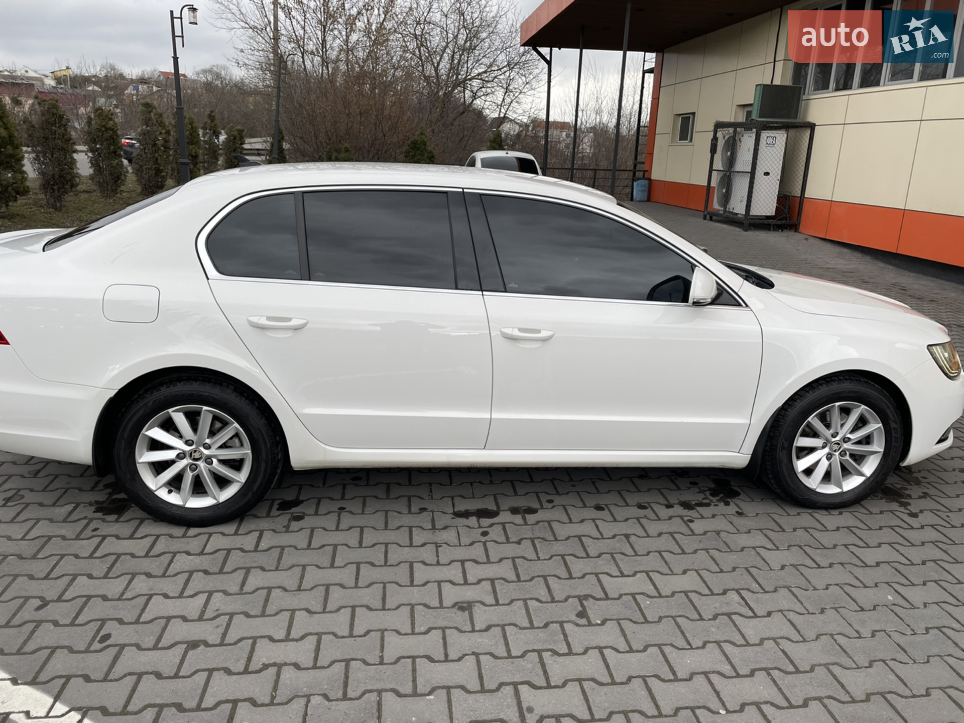 2014 Skoda Superb - мініатюра 11