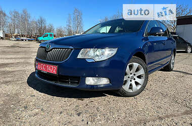 Лифтбек Skoda Superb 2009 в Нововолынске