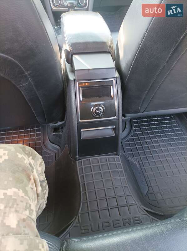 Універсал Skoda Superb 2012 в Києві фото 6 Універсал Skoda Superb 2012 в Києві