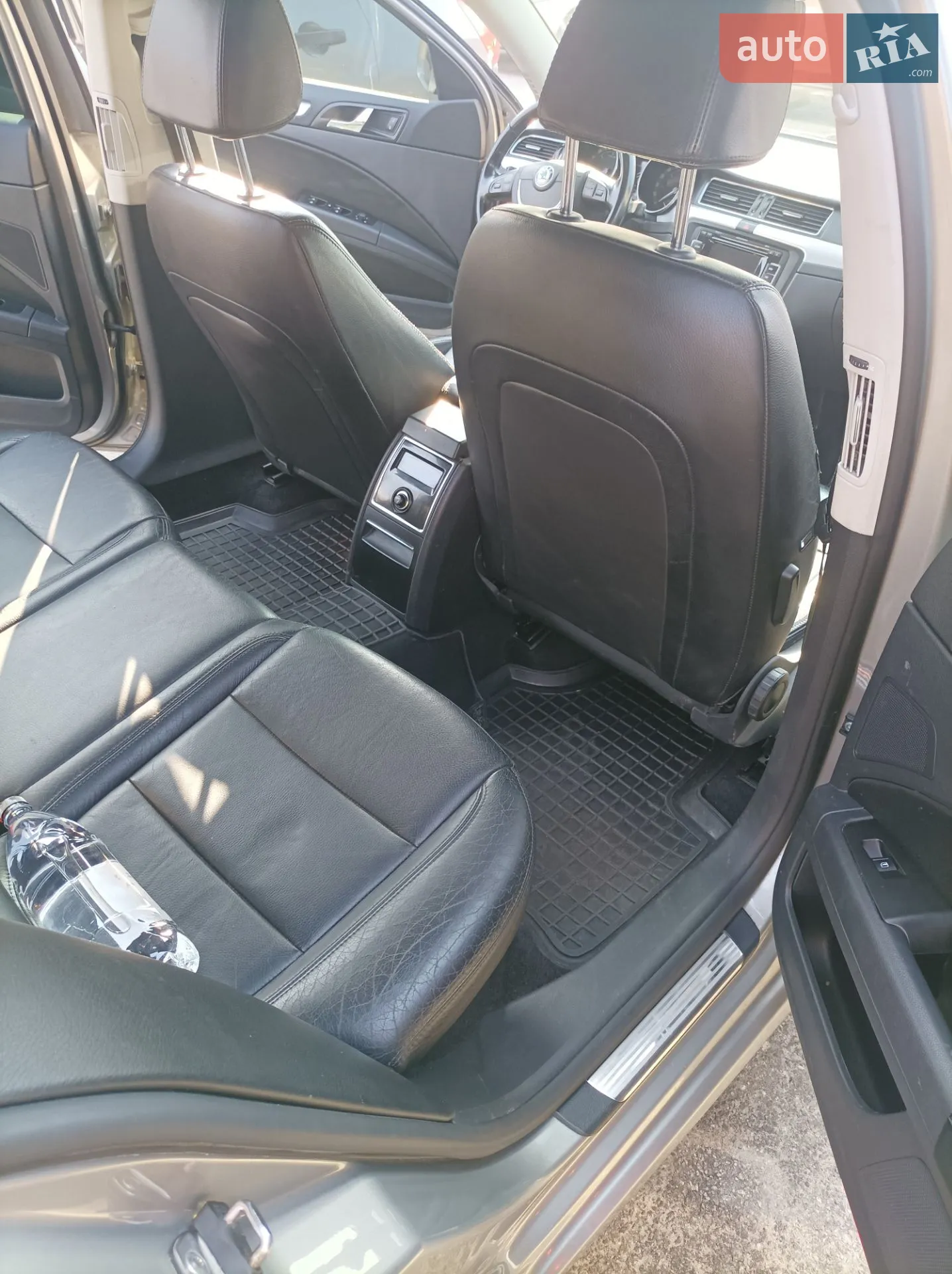 2012 Skoda Superb - мініатюра 12