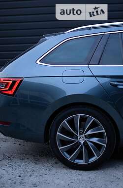 Универсал Skoda Superb 2017 в 