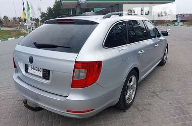 Универсал Skoda Superb 2013 в Бродах