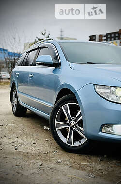 Универсал Skoda Superb 2013 в 