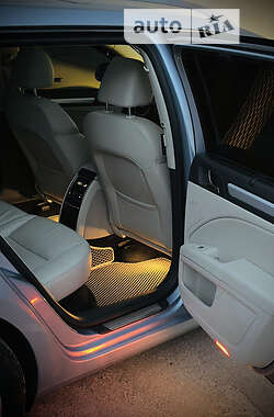 Универсал Skoda Superb 2013 в 