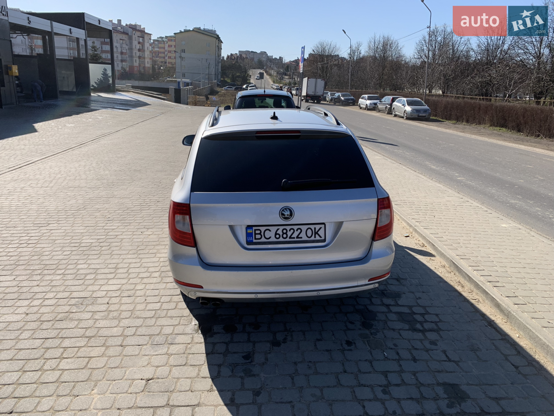2011 Skoda Superb - мініатюра 8