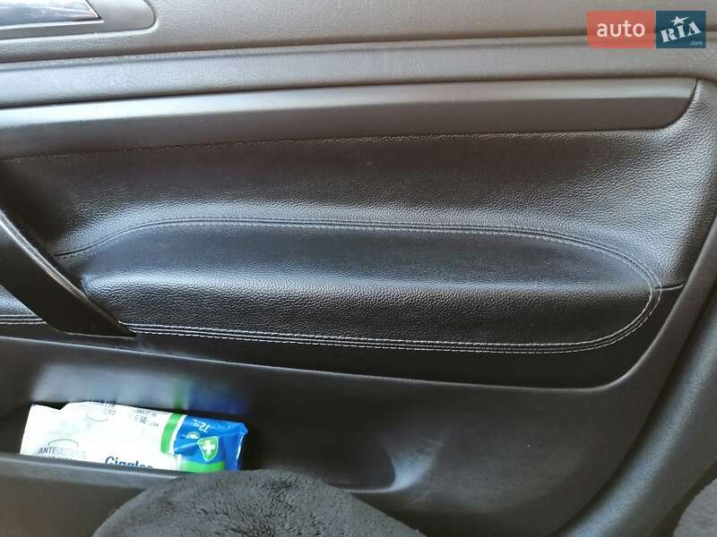 Лифтбек Skoda Superb 2007 в Николаеве