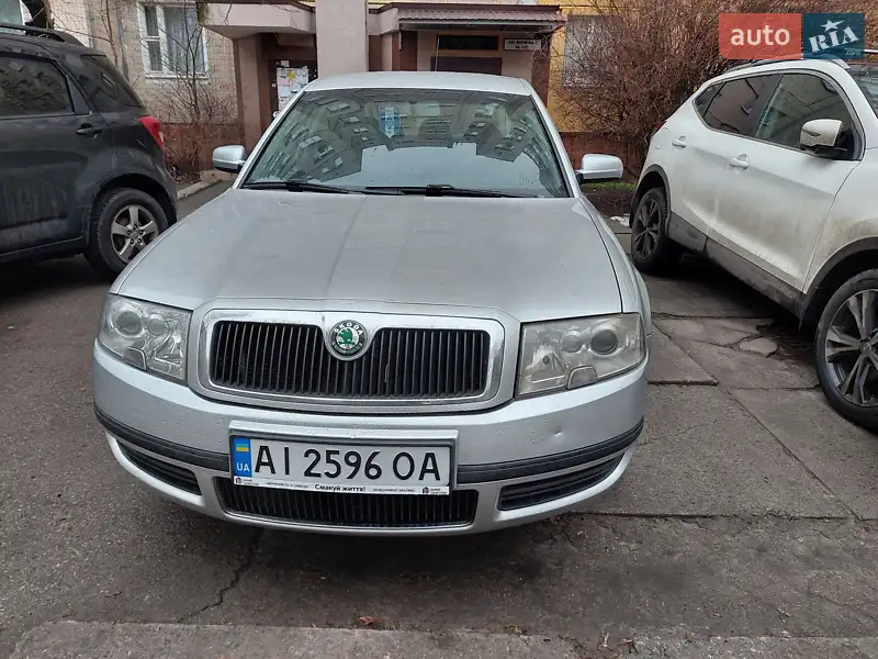 Skoda Superb 2006
