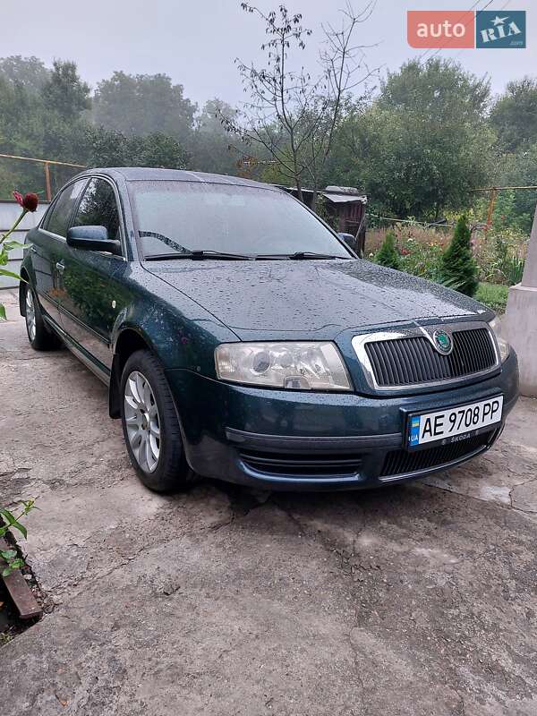 Лифтбек Skoda Superb 2005 в Днепре