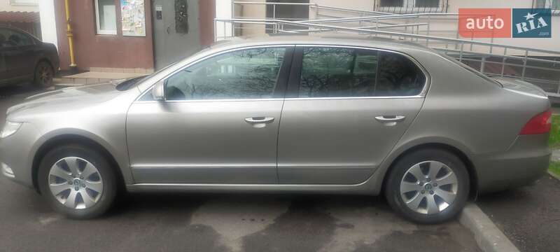 Ліфтбек Skoda Superb 2012 в Черкасах фото 9 Ліфтбек Skoda Superb 2012 в Черкасах