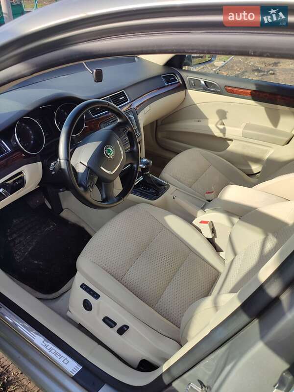 Универсал Skoda Superb 2010 в Борисполе фото 5 Универсал Skoda Superb 2010 в Борисполе