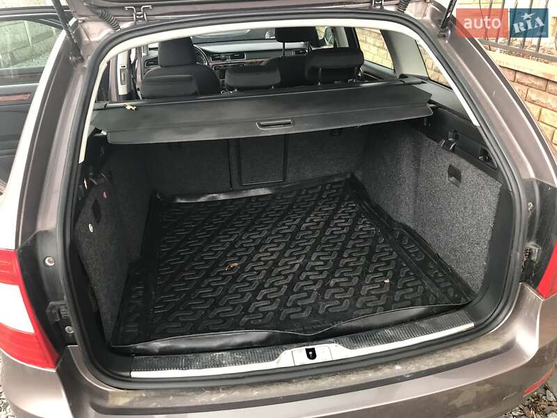 Универсал Skoda Superb 2012 в Киеве фото 9 Универсал Skoda Superb 2012 в Киеве