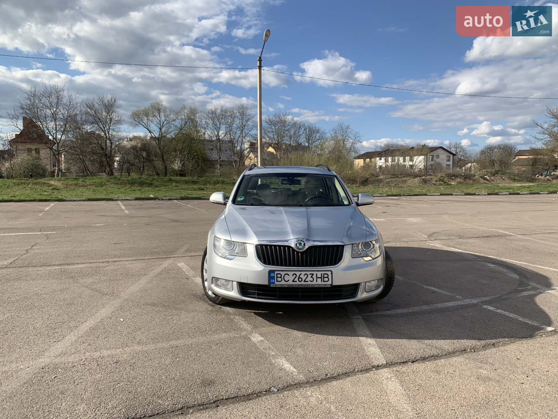 2010 Skoda Superb - мініатюра 3