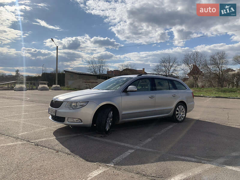 Універсал Skoda Superb 2010 в Стрию фото 10 Універсал Skoda Superb 2010 в Стрию