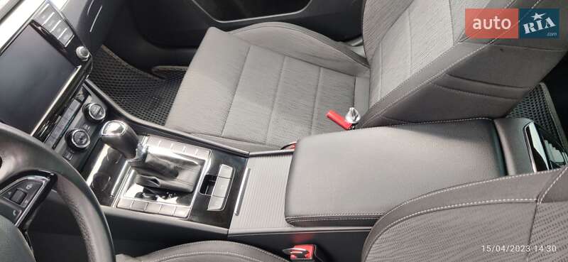 Универсал Skoda Superb 2017 в Самборе