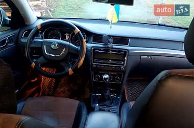 Skoda Superb 2012 Skoda Superb 2012