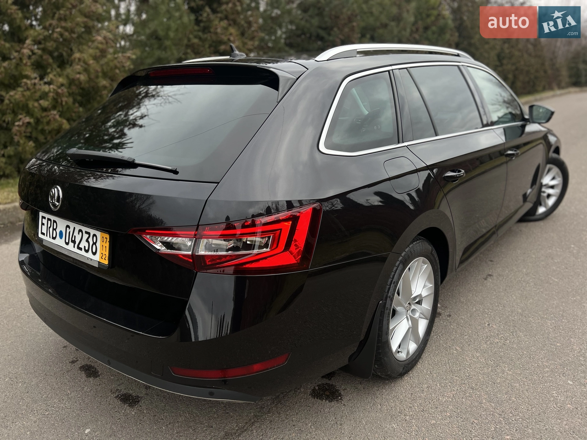 2017 Skoda Superb - мініатюра 11