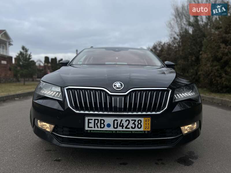 Универсал Skoda Superb 2017 в Ровно