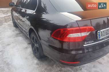 Седан Skoda Superb 2013 в Берегово