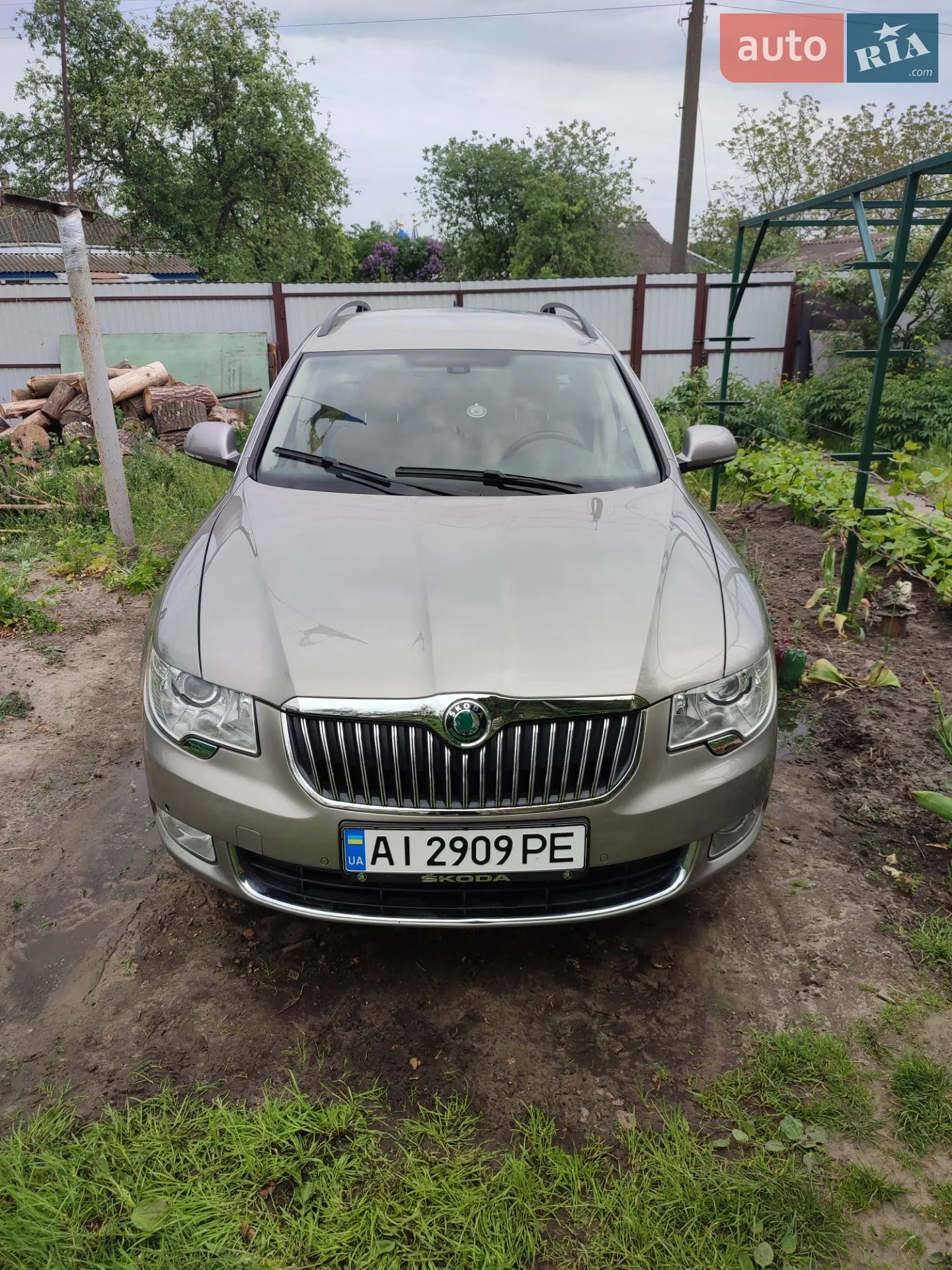 2010 Skoda Superb - мініатюра 19