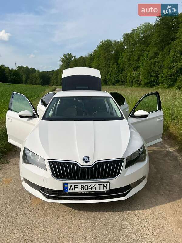 Лифтбек Skoda Superb 2019 в Кривом Роге фото 12 Лифтбек Skoda Superb 2019 в Кривом Роге