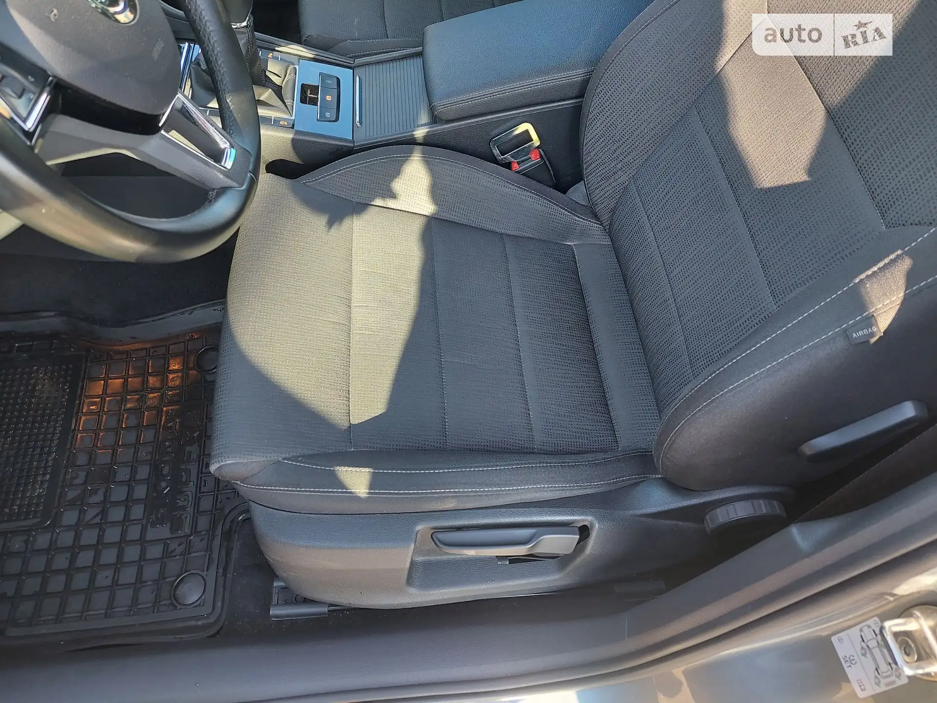 2016 Skoda Superb - мініатюра 25
