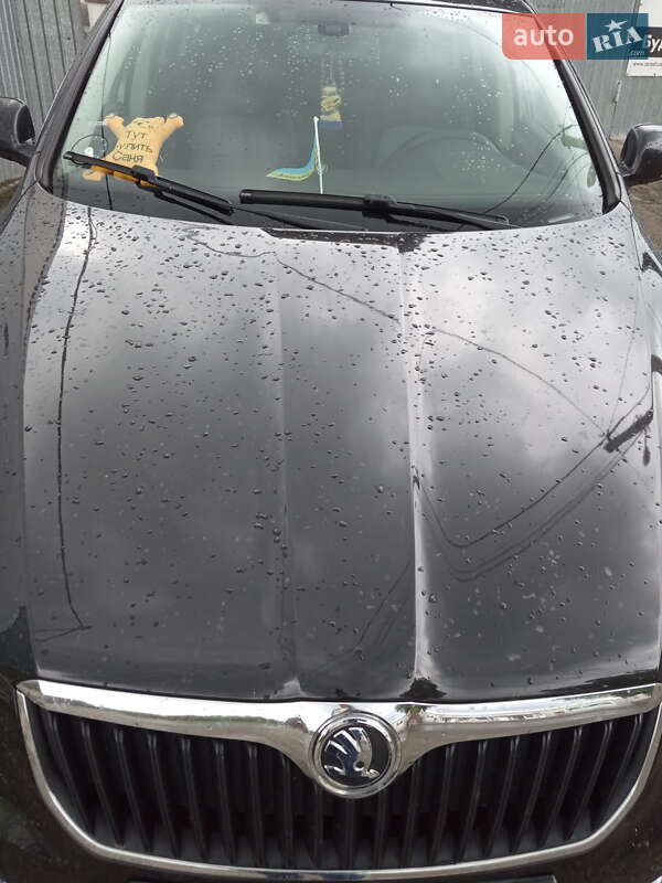 Универсал Skoda Superb 2010 в Голованевске