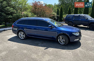 Универсал Skoda Superb 2013 в Киеве