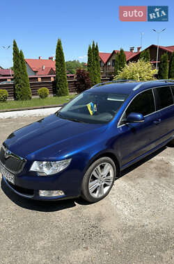 Универсал Skoda Superb 2013 в Киеве