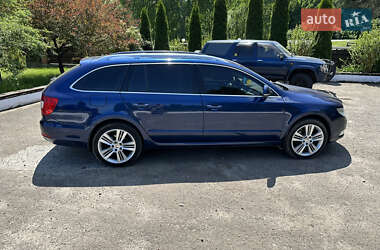 Универсал Skoda Superb 2013 в Киеве