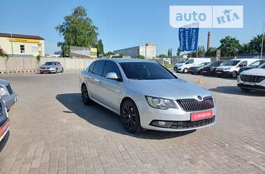 Skoda Superb 2013