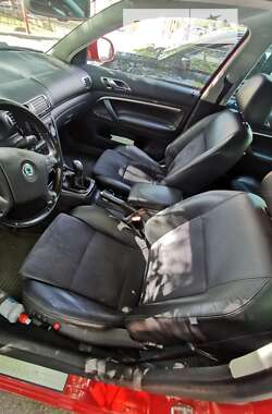 Лифтбек Skoda Superb 2007 в 