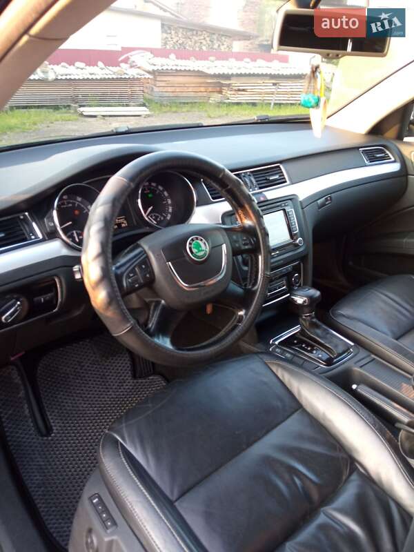 Лифтбек Skoda Superb 2010 в Рожнятове
