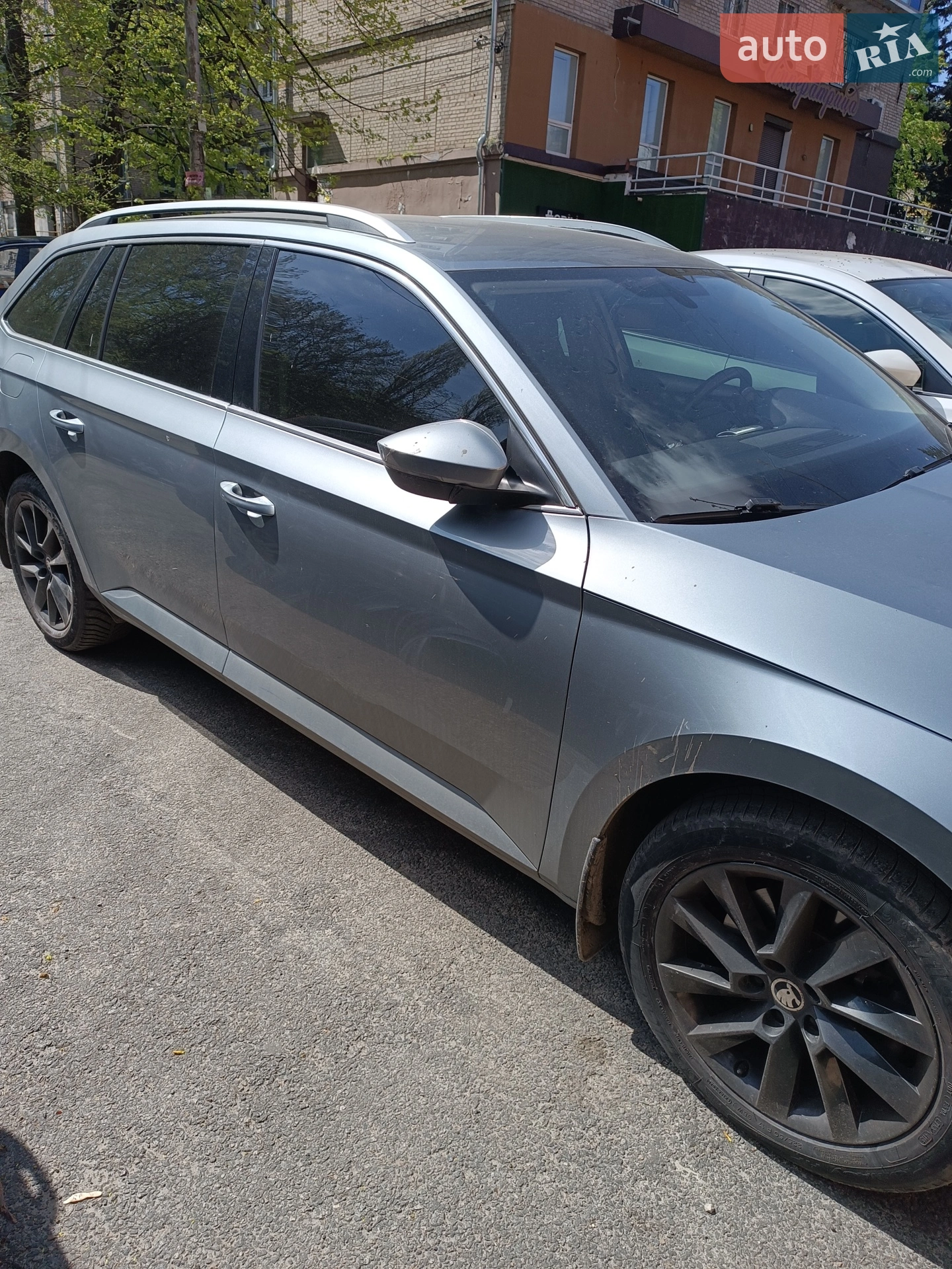 2017 Skoda Superb - мініатюра 3
